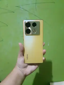 INFINIX NOTE 40 PRO