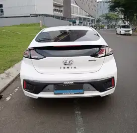 Hyundai Ioniq 4 Prime Fastback AT 2020 Putih