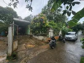 Dijual Rumah Luas di Depok lokasi dekat dengan UI Cocok dibuat Kos2an