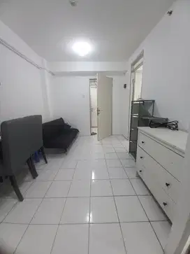 Sewa Apartemen Gading nias SEMI FURNISH lt 7 posisi Hook type 2kamar
