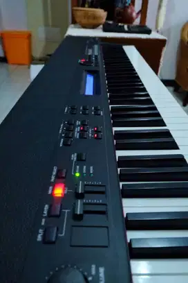 STAGE PIANO YAMAHA CP-40