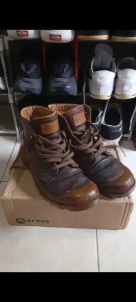 Sepatu Boot Palladium size 44