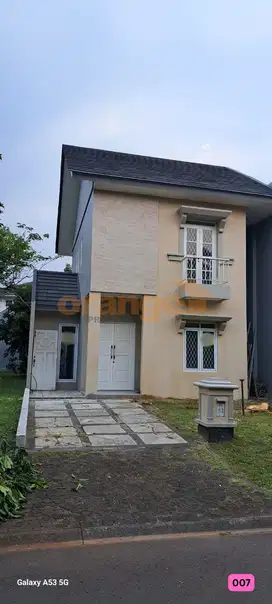 Di Sewakan Rumah 2 Lantai di Kota Wisata