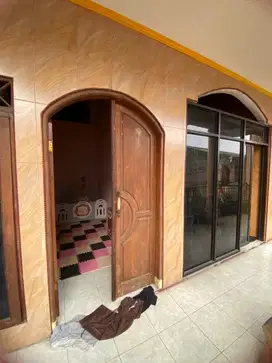 DIJUAL RUMAH SEMI KOST-KOSTAN DI DAERAH KAYU PUTIH PULOGADUNG