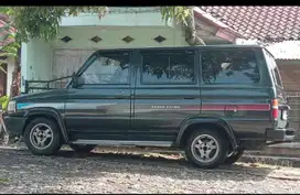 Jual mobil grand eksra thn 1995