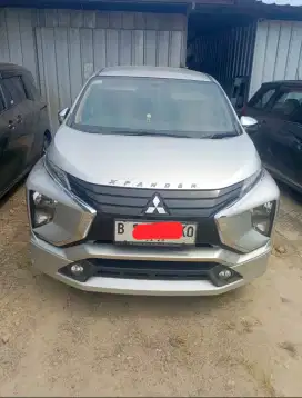 Xpander GLS AT Kondisi Istimewa siap pakai