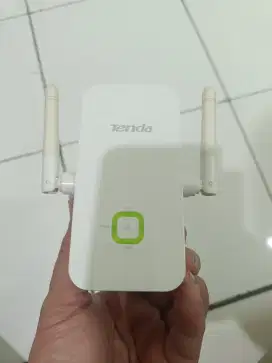 Tenda A301 Wifi Extender
