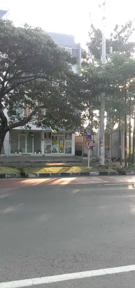 Disewakan Ruko Este Square Surabaya Merr dkt unair, galaxy mall, pcm