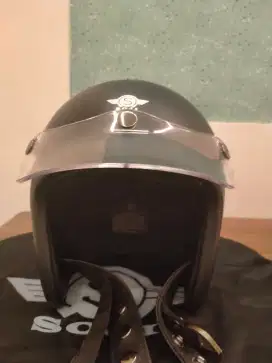 Helm slimhead size M