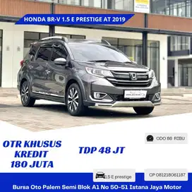 FIRST HAND Honda BR-V 1.5 E Prestige AT 2019