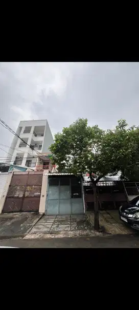 Dijual Rumah 2 lt 3,7 x 36m2 di JL LAKSA JELAMBAR  ada 3 kt 2 km BU!!