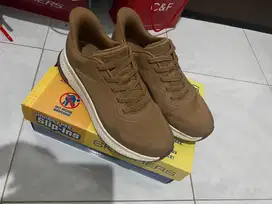 Skechers Sepatu Slip-ins Bon Squad 4 Chesnut