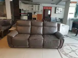 Sofa kulit asli Italy reclaining  merk terasa EX DISPLAY TOKO