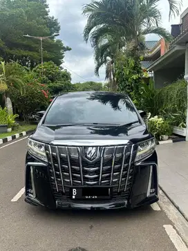 Dijual Toyota Alphard 2015 Kondisi Bagus