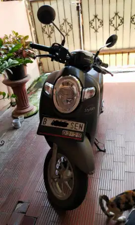Di jual  scoopy  tahun  2018