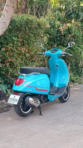 KM 800perak Vespa Sprint I-Get 150 ABS th 2023
