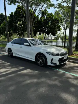 BMW 320i LCI 2 2025 White