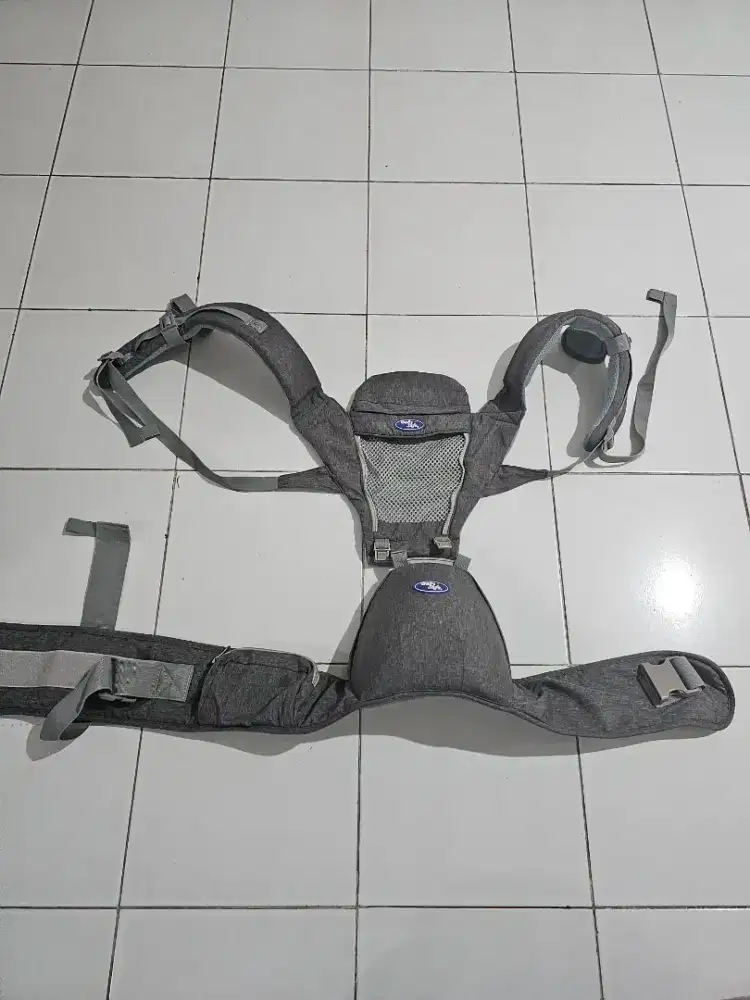 Di jual gendongan baby safe hipseat
