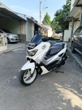 YAMAHA NMAX NON ABS TAHUN 2017 MOTOR BAGUSS