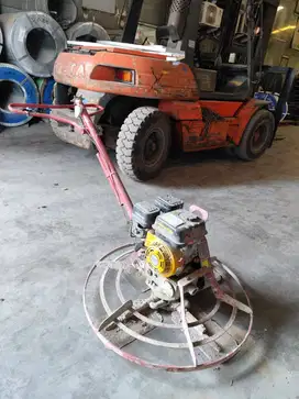 TROWEL LONCIN S100 - SECOND