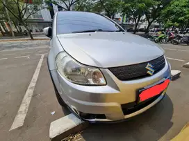 X Over Sx4 2009 matic
