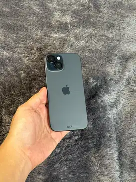 iphone 15 256gb garansi on 6/2026 hb 100 cc21