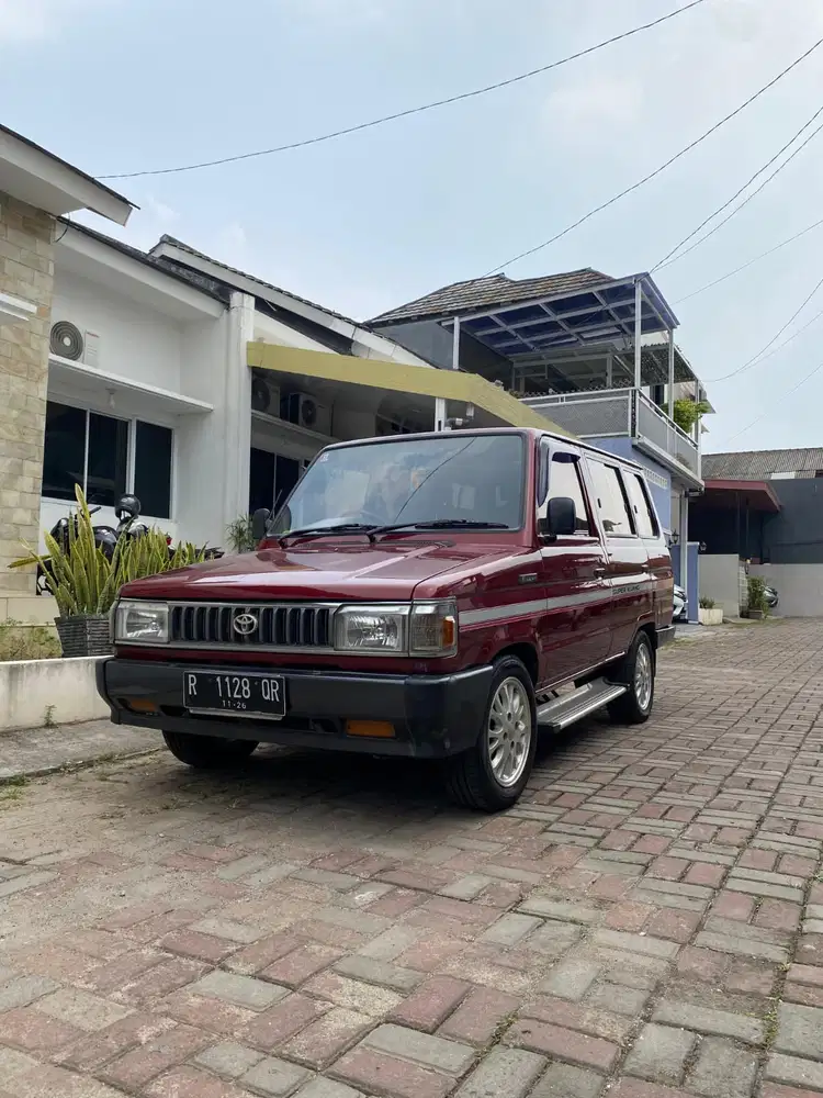 Toyota Kijang 1990 Bensin