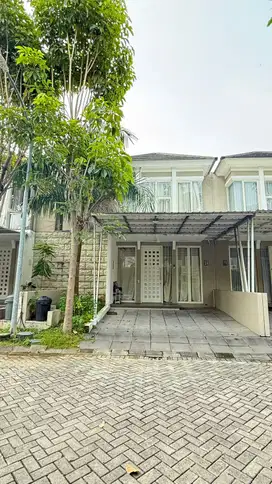 JUAL CEPAT JUAL MURAH RUMAH 2 LANTAI SIAP HUNI GREENLAKE CITRALAND