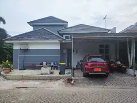 Dijual Rumah cibubur country hook siap huni minimalis moder strategis