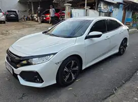Honda Civic Hatchback 2018 Bensin