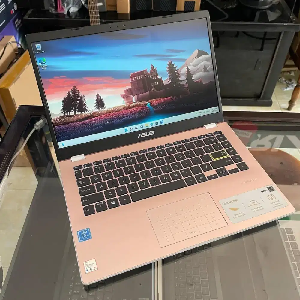 Laptop Asus E410M Ram 4GB Ssd 512GB sudah numpad bergaransi