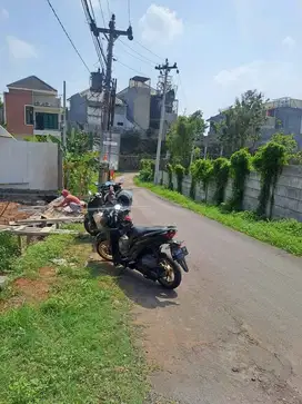 Rumah Mewah 2 Lantai On Progres Siap Huni di Mangunharjo Tembalang
