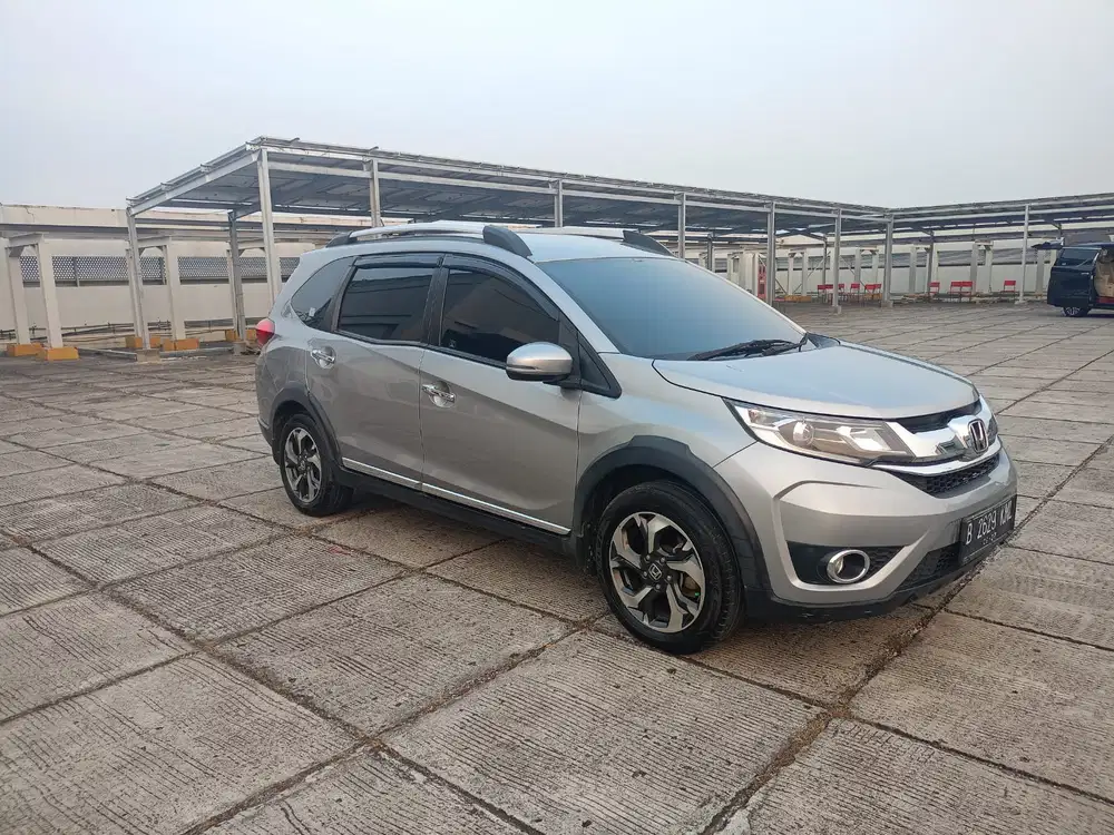 Honda BR-V E Manual/MT 2017 Bensin