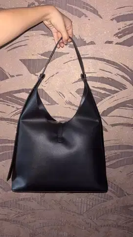 Luna Bag - Korean Minimalist Bag by Aegi.Studios Preloved
