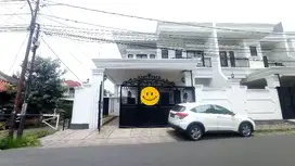 Dijual Cepat Rumah Bagus siap Huni di Komplek DKI Joglo