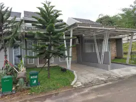 DIJUAL RUMAH SEMIFURNISH CLUSTER SENTUL ALAYA, SENTUL CITY SSR662 A2