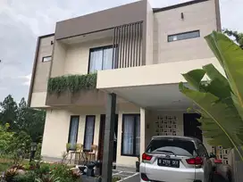 DIJUAL RUMAH MEWAH 2LT HOOK DEKET AEONMALL CASABLANCA SENTUL SSR152