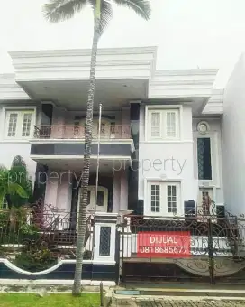 DIJUAL RUMAH PANTAI MUTIARA JAKARTA UTARA