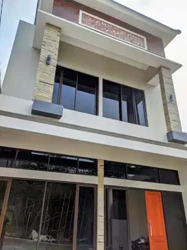 Hunian 2 Lantai Belakang Transmart dan Pintu TOL Srondol Banyumanik