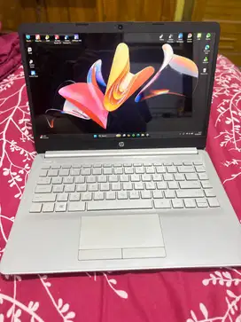 LAPTOP HP 14S Core i3-10110U RAM 4GB SSD 256GB 14 Inch