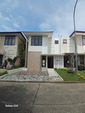 DIJUAL RUMAH 2LT SEJUK NYAMAN VIEW GUNUNG ATMOSPHERE SENTUL SSR706