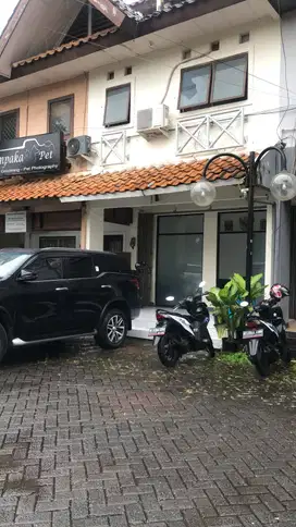 RUKO  SEKTOR 7 BSD SERIUS LEPAS LOKASI STRATEGIS