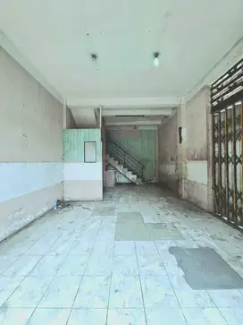 Disewakan & Dijual Ruko Nol Jalan Raya Kenjeran 3,5 lantai