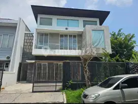 *Dijual Rumah Hook Pakuwon City Cluster Favorit San Antonio
