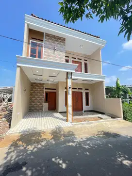Rumah mewah harga murah dekat stasiun