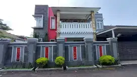 Rumah Sejuk 2 Lantai Ada Kolam Renang Akses Tol Sumarecon