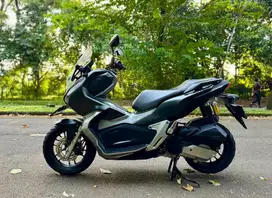 Honda ADV 150 CBS ISS Keyless MULUSSS Pajak Hidup Panjang