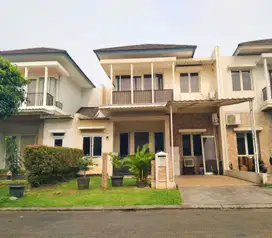 Dijual rumah BU murah suvarna sutera tangerang