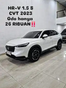 (TDP 25JT) HR-V 1.5 S Sensing CVT 2023 / 2024 Putih honda hrv