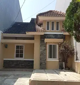 Rumah siap huni di adipura gede bage bandung